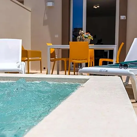 La Collina Di Montegrappa - With Heated Private Pool - With Shared Pool Hotel Matino