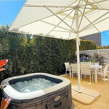 La Collina Di Montegrappa - With Heated Private Pool - With Shared Pool